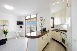 603C Beautiful apartment, 6th floor, WIFI