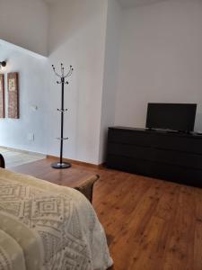 Alunita & Pirita, Habitación con Jardín, Terraza y WiFi en zona tranquila y céntrica