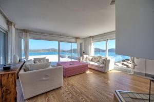 Villa Marina by PosarelliVillas