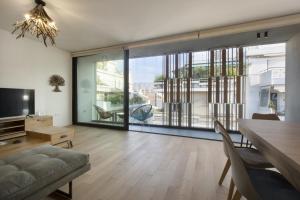 Two-Bedroom Apartment room in Luxury Acropolis Rooftop Apartment