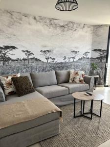 VELDT Suite - Luxury Apartment near Grove Mall & Hospital Airbnb