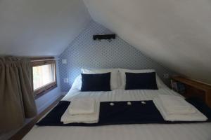 Chalets A LA BELLE ECORCE- tiny house : photos des chambres