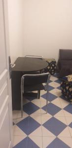 SUITS & LUXURY Appart Paris Montreuil