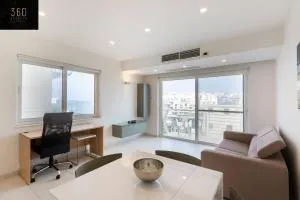 Modern 2BR APT in the quaint village of Marsaskala & AC by 360 Estates - Tas-Sinja