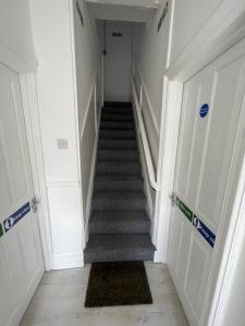 Sunnyside Aparthotel Safari suite, Free Parking, 10Min Walk To Blackpool tower