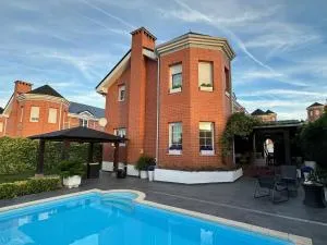 !Chalet de lujo para vacaciones!... - Maoño