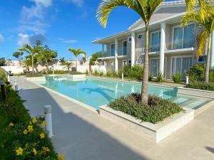 Casa em condomínio fechado-Arraial Dajuda-Alto da Pitinga