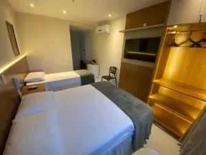 Suíte Tripla Hotel América - Guarus