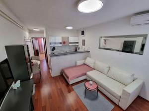 Apartment in Crikvenica 42924