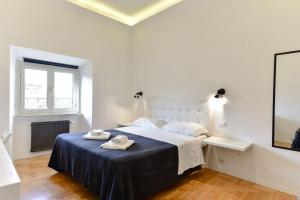 Stunning St.Peters Apartment