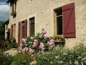 Maison du XVe restaurée avec cheminée, jardin clos et bar privé - FR-1-410-127 - Crannes-en-Champagne