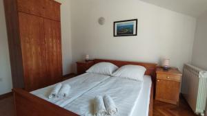 Apartments by the sea Slatine, Ciovo - 1139