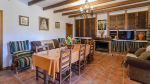 Espina Rural Almogía by Ruralidays