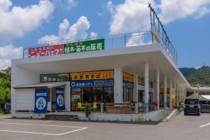 ビーチまで5分 1棟貸切ホテルKanasa 最大10名まで宿泊可能 かなさ