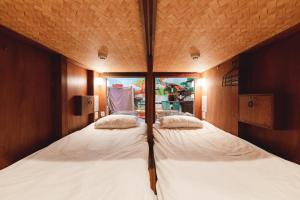 Cat Spa & Cat Ryokan by Neco Republic Osaka