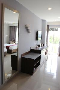 At Residence Suvarnabhumi Hotel