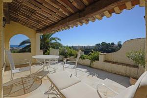 54 Rue sous Barri, 06800 Cagnes-sur-Mer, France.