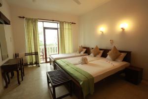 Sumadai Beach Hotel