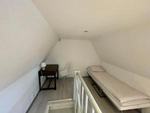 Luxury penthouse with terrace & sauna in Old Town