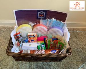 City Centre - HPC links - 5 - Parking By Hinkley Homes Short Lets & Serviced Accommodation