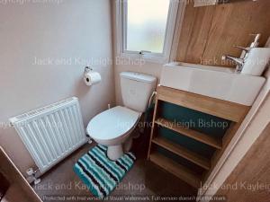 3-Bedroom Holiday Home with Valley Views