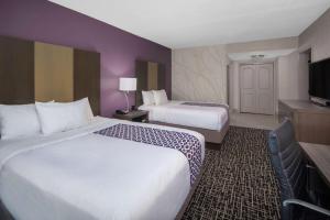 One-Bedroom Suite with Two Queen Beds - Non-Smoking room in La Quinta by Wyndham Chattanooga - East Ridge