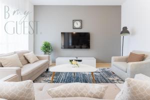 Sadaf 4 3BR+Maids Room