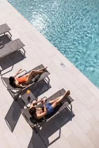 Petit Sagitario Adults only - 萨卡莱塔