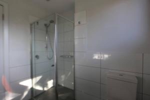 Boutique Heidelberg Heights 2BR apartment - G01