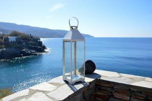 Fantastic waterfront home in Koundouros, Kea