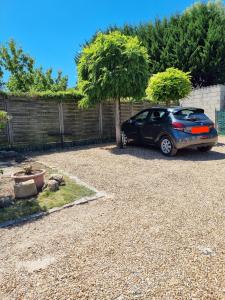 Appartements Studio parking jardin Netflix clim : photos des chambres