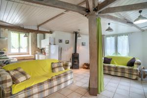 Maisons de vacances Maison d'une chambre avec jardin amenage et wifi a La Bretonniere la Claye : photos des chambres