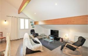 Maisons de vacances Nice home in Schilienne with 2 Bedrooms and WiFi : photos des chambres