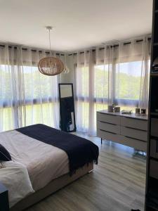 Villa spacieuse avec piscine à Deyme - 150 m²