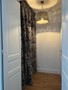 Appartements Luxe et Charme - Le Carre Saint-Silain - Meuble de tourisme 3 etoiles : photos des chambres