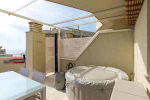 BenalBeach Lux - 2 Big terraces, Jacuzzi, Sea views - 909