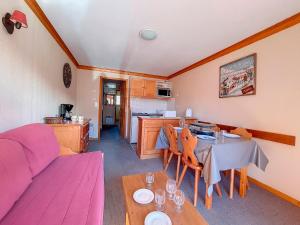 Appartement skis aux pieds, 4 personnes, balcon sud - FR-1-344-854