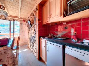 Charmant 2 pièces avec balcon Ouest, proche des pistes - FR-1-344-865