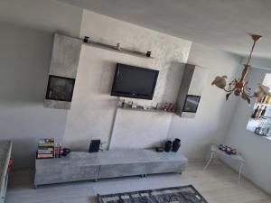 La Tanti Bobi