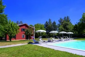 Villa Laura - Private Pool Near Acqualagna - Cagli