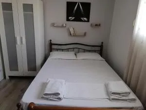 Αυτόνομο Στούντιο με αυλή - Kastrítsa