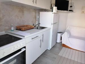 Αυτόνομο Στούντιο με αυλή