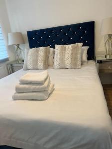 Beautiful 4 bedroom home 3 bathrooms, Excellent location, Family, Group, Corporate, Contractor