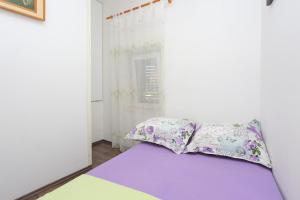 Apartments by the sea Kastel Stafilic, Kastela - 15110