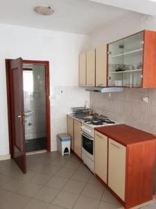 Apartments by the sea Rogoznica - 20165