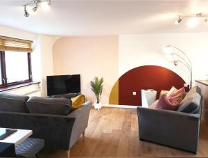 Maltings House Cosy and Stylish 2 bedroom flat near the city centre with free parking and ensuite rooms