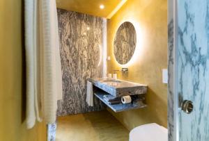 CASA 3 - OS LUGARES DE CASTRALEUCA