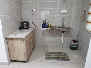 Zanra Homestay at Residensi Zamrud Blok B