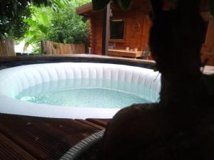 Chalets Chalet avec spa a Libourne proche St-Emilion : photos des chambres