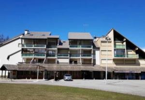 Superbe studio front de neige la joue du loup